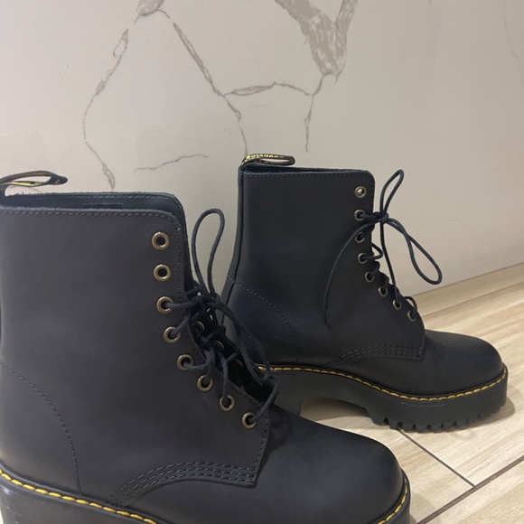 Dr. Martens Women's Shriver Hi Fashion Boot - Picture 3 of 4